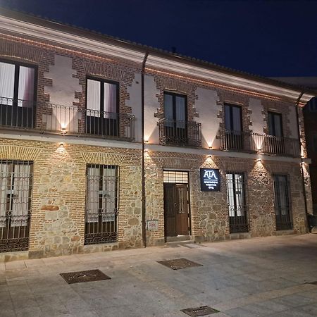 Apartamentos Turisticos Avila Puerta De Los Leales 1-2 Exterior foto