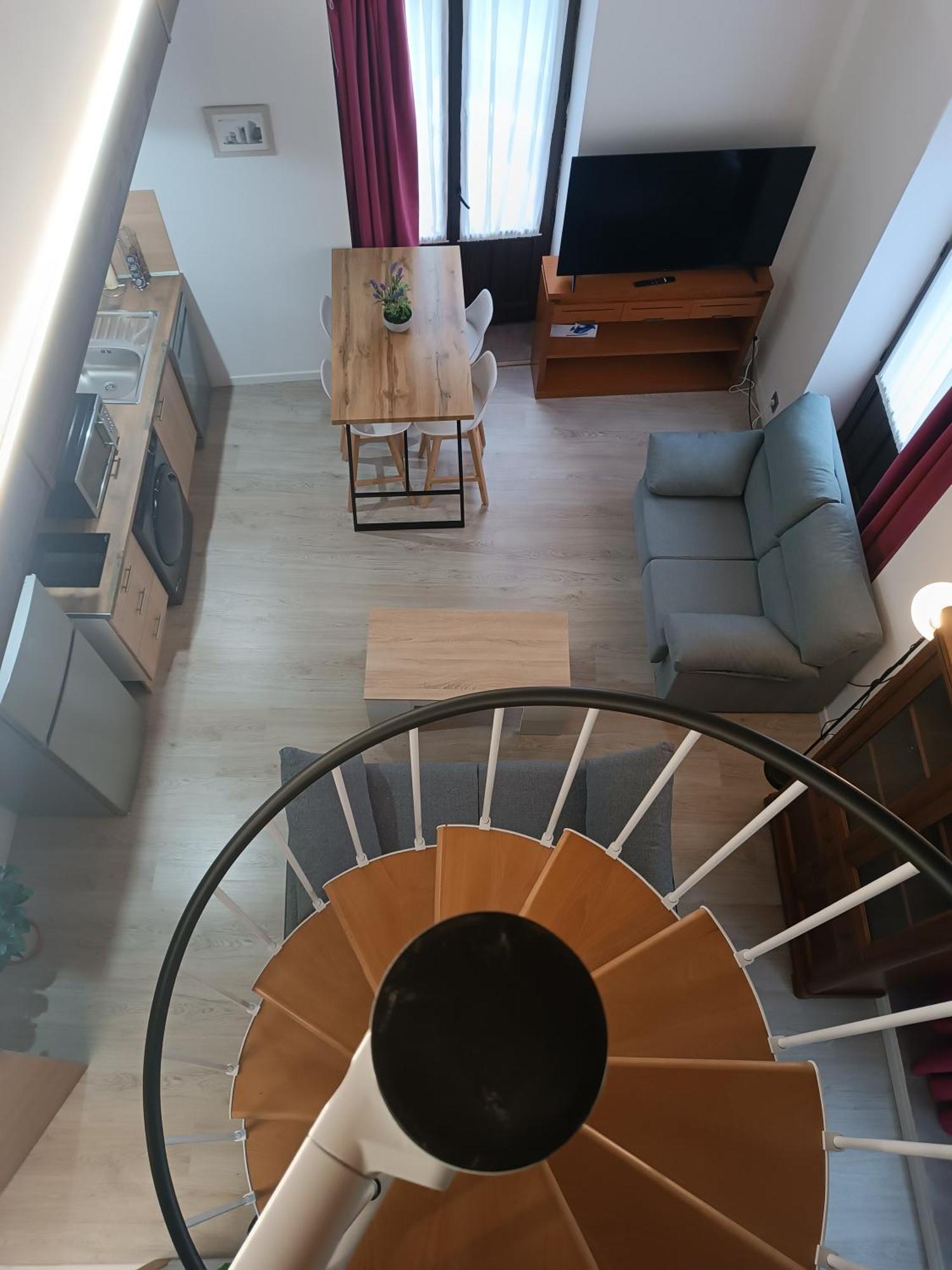 Apartamentos Turisticos Avila Puerta De Los Leales 1-2 Exterior foto